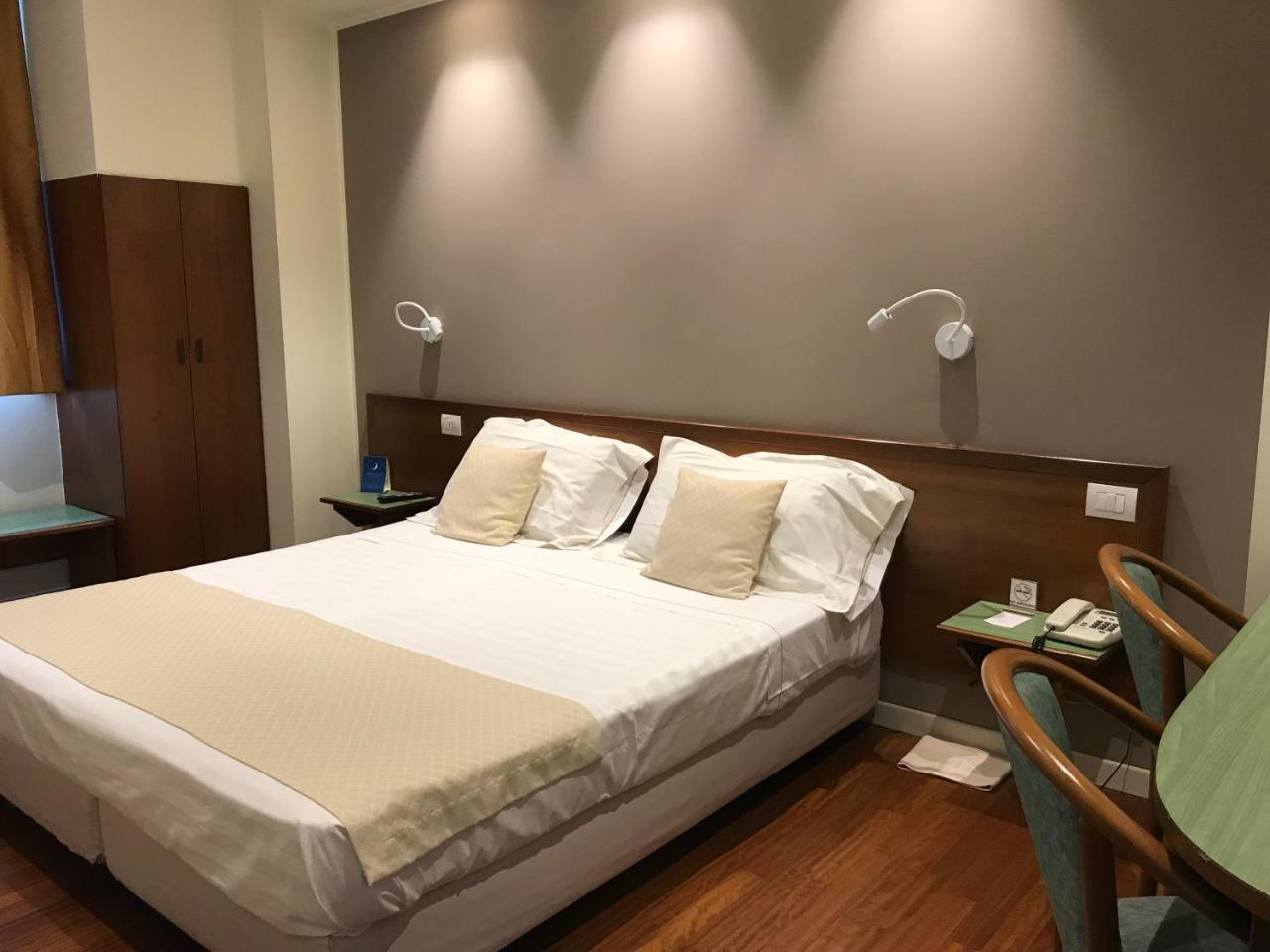 לודי Albergo Anelli מראה חיצוני תמונה